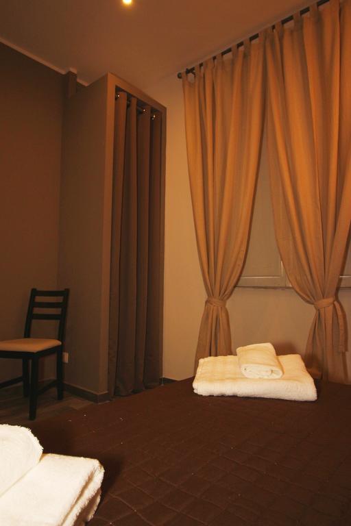 רומא Mi.Ro Rooms מראה חיצוני תמונה
