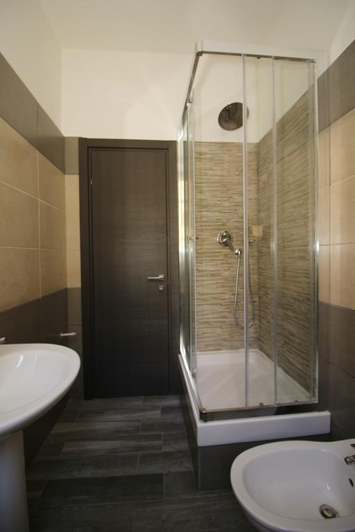 רומא Mi.Ro Rooms מראה חיצוני תמונה