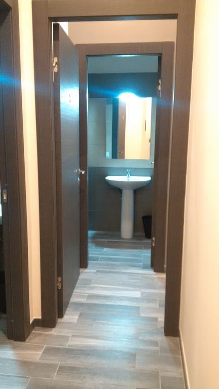 רומא Mi.Ro Rooms מראה חיצוני תמונה